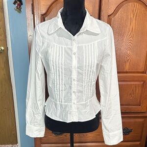 Chic White Button-Down Shirt for Women